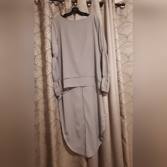 A style long top - Picture 2 of 3